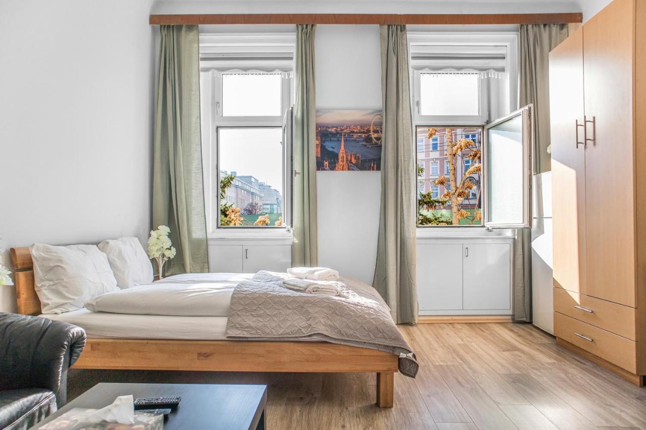 Апартаменты Cozy 1Br Apt. Near Millenium Tower & Danube River Вена Экстерьер фото